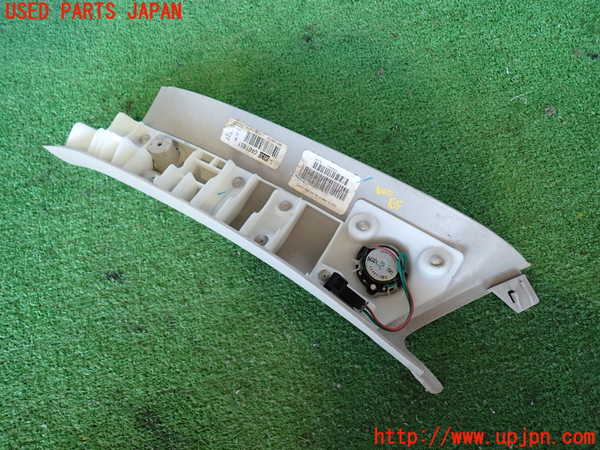 2UPJ-9241107655]ハマーH3(不明)右フロントピラートリム 中古_4