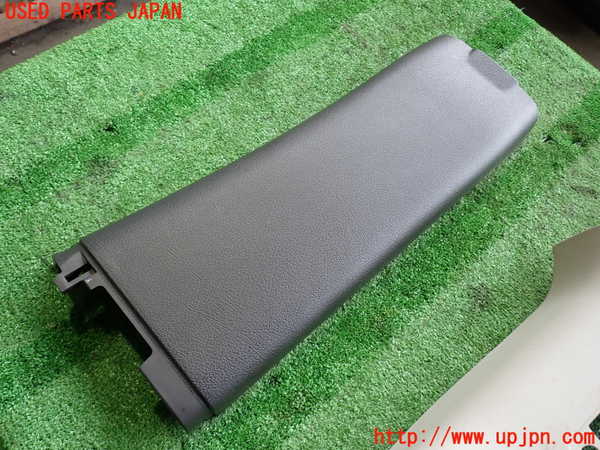2UPJ-9241107665]ハマーH3(不明)右センターピラートリム 中古_3
