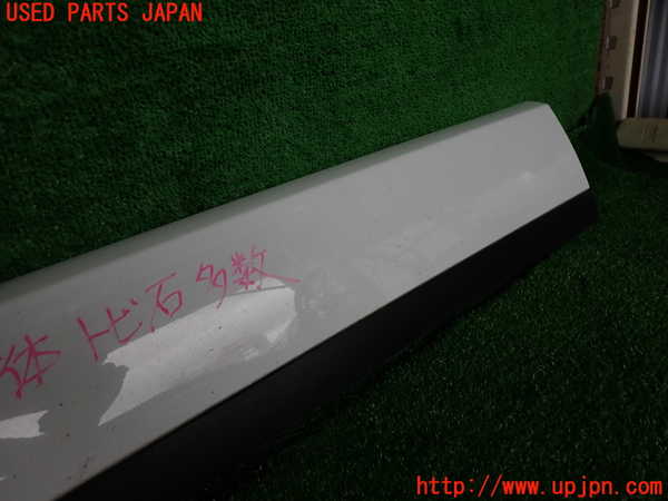 2UPJ-9241111262]ジャガー・Eペイス(DF2NA)左前ドアパネル 中古_3