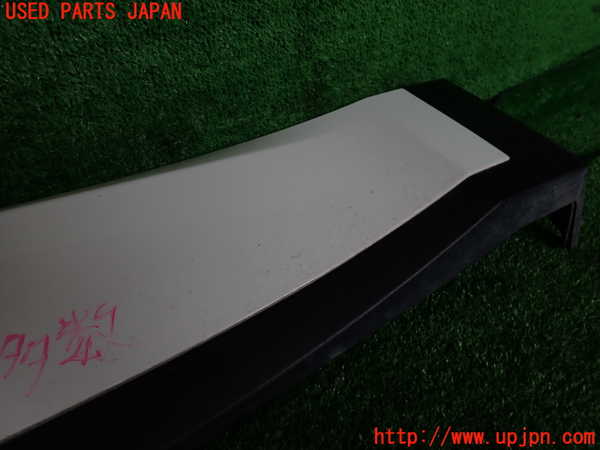 2UPJ-9241111322]ジャガー・Eペイス(DF2NA)左後ドアパネル 中古_3
