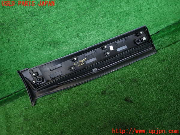 2UPJ-9241111322]ジャガー・Eペイス(DF2NA)左後ドアパネル 中古_4