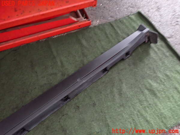 2UPJ-9241111392]ジャガー・Eペイス(DF2NA)左サイドステップ 中古_3