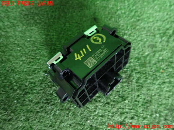 2UPJ-9241116308]ジャガー・Eペイス(DF2NA)スイッチ3(電動パーキング) 中古_2