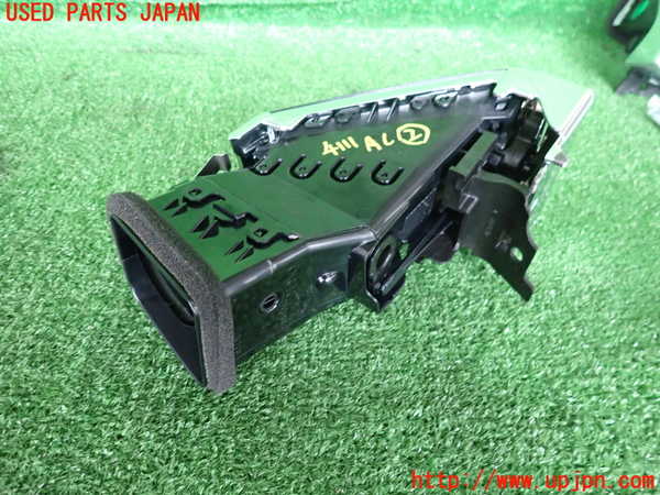 2UPJ-9241117527]ジャガー・Eペイス(DF2NA)エアコン吹き出し口2(右) 中古_2