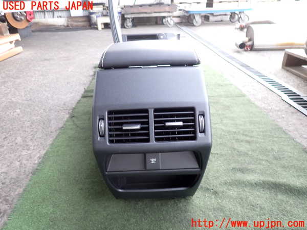 2UPJ-9241117540]ジャガー・Eペイス(DF2NA)センターコンソール 中古_4