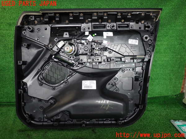 2UPJ-9241111264]ジャガー・Eペイス(DF2NA)左前ドア内張り 中古_3