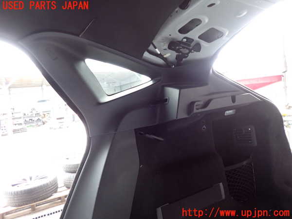 2UPJ-9241117675]ジャガー・Eペイス(DF2NA)右リアピラートリム 中古_2