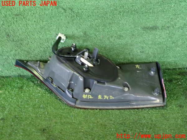 2UPJ-9241121552]レクサス・GS250(GRL11)左リアフィニッシャー 中古_3