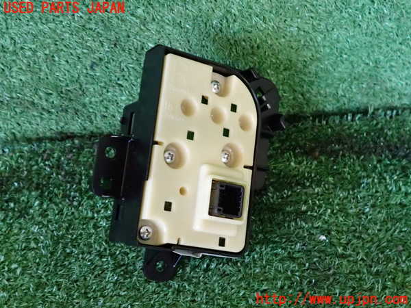 2UPJ-9241126307]レクサス・GS250(GRL11)スイッチ2 中古 (snow)_2