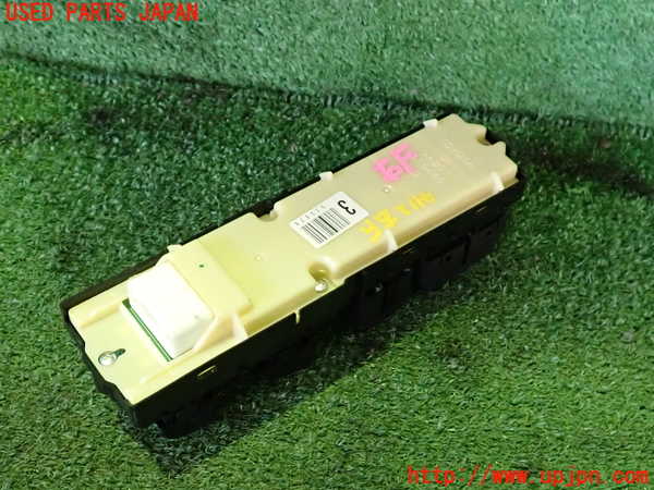 2UPJ-9241126240]レクサス・GS250(GRL11)右前パワーウィンドウスイッチ 中古_3