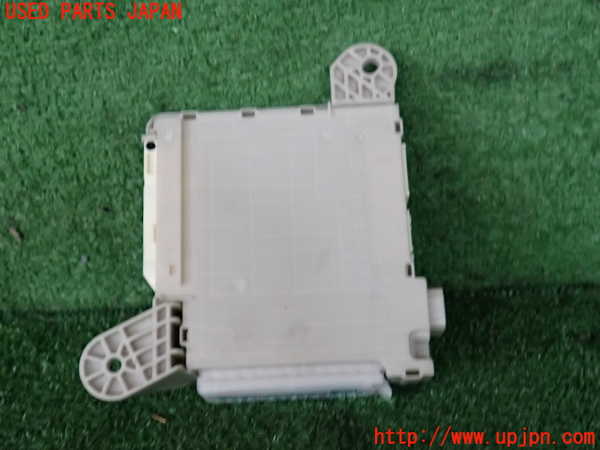 2UPJ-9241126743]レクサス・GS250(GRL11)ヒューズボックス3 中古_2