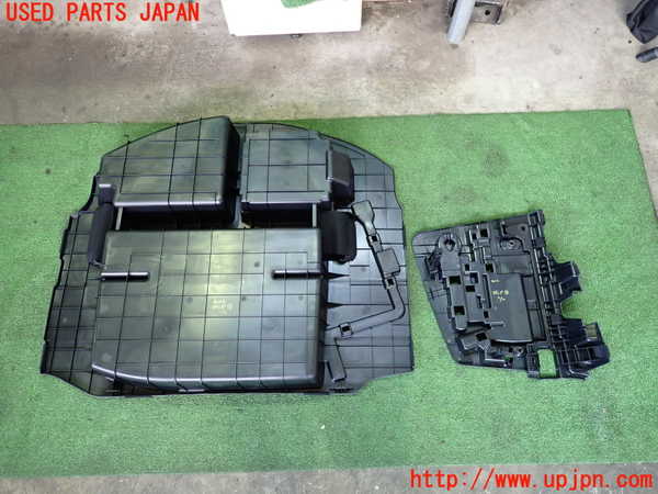2UPJ-9241127773]レクサス・GS250(GRL11)ラゲッジトレイ3 中古_2