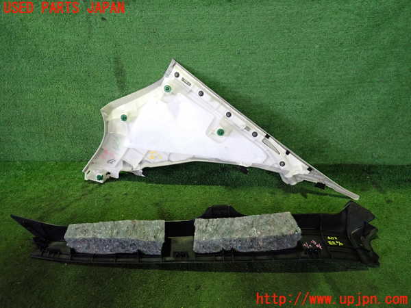 2UPJ-9241127675]レクサス・GS250(GRL11)右リアピラートリム 中古_3