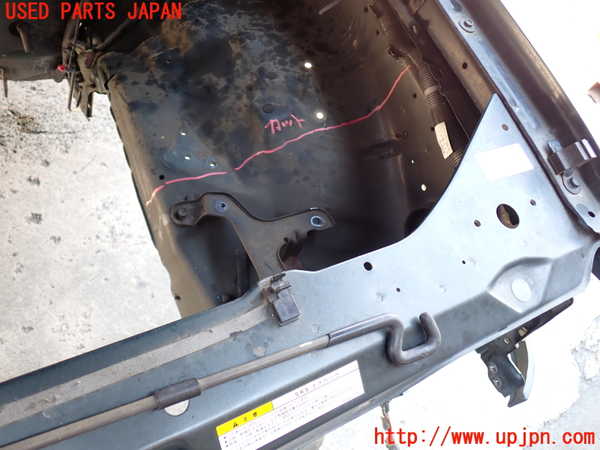 2UPJ-9241131042]ビッグホーン(UBS73GW)コアサポート（カット） 中古_3