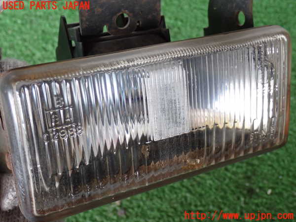 2UPJ-9241131180]ビッグホーン(UBS73GW)右フォグ 中古_2