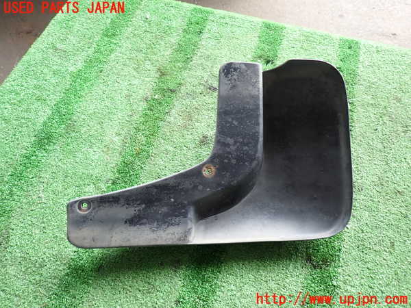 2UPJ-9241131450]ビッグホーン(UBS73GW)右フロントマッドガード(泥除け) 中古_3