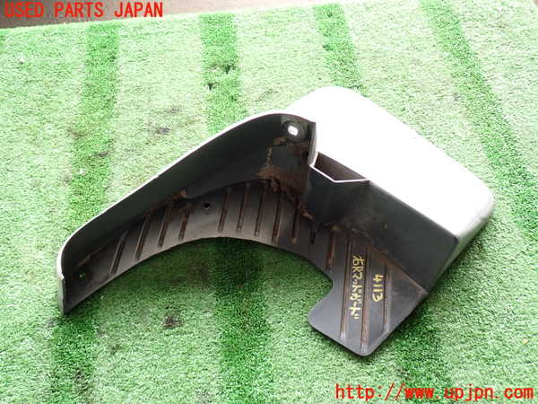 2UPJ-9241131454]ビッグホーン(UBS73GW)右リアマッドガード(泥除け) 中古_2