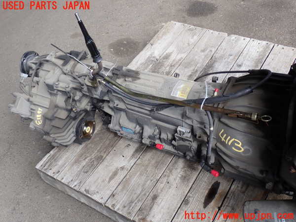 2UPJ-9241133010]ビッグホーン(UBS73GW)ミッション AT 4JX1 4WD 中古_3