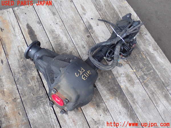 2UPJ-9241134350]ビッグホーン(UBS73GW)フロントデフ 中古_3