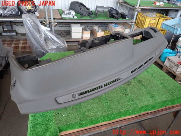 2UPJ-9241137505]ビッグホーン(UBS73GW)ダッシュボード 中古_4