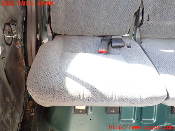 2UPJ-9241137145]ビッグホーン(UBS73GW)右2列目シート 中古_2