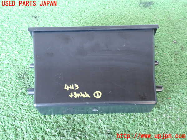 2UPJ-9241137841]ビッグホーン(UBS73GW)小物入れ1 中古_2