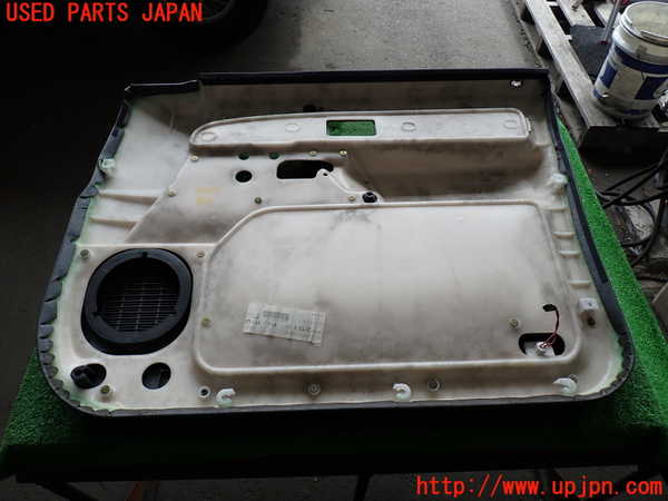 2UPJ-9241131264]ビッグホーン(UBS73GW)左前ドア内張り 中古_5