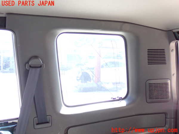 2UPJ-9241137675]ビッグホーン(UBS73GW)右リアピラートリム 中古_2