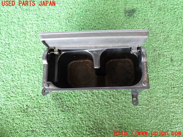 2UPJ-9241137810]ビッグホーン(UBS73GW)ドリンクホルダー 中古_2