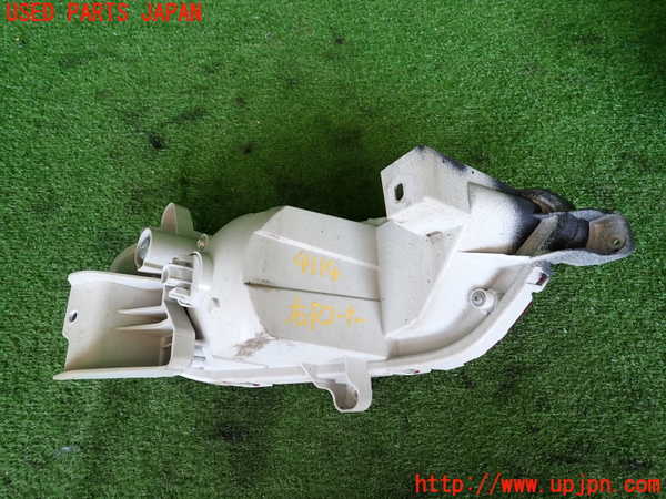 2UPJ-9241141154]CX-5(KF2P)右リアコーナーランプ 中古_3