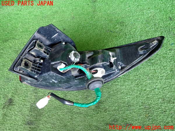 2UPJ-9241141536]CX-5(KF2P)左テールランプ 中古_4