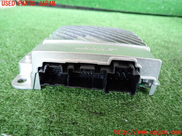 2UPJ-9241146525]CX-5(KF2P)アンプ ジャンク_2