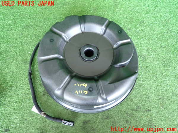 2UPJ-9241146530]CX-5(KF2P)ウーハー 中古_2