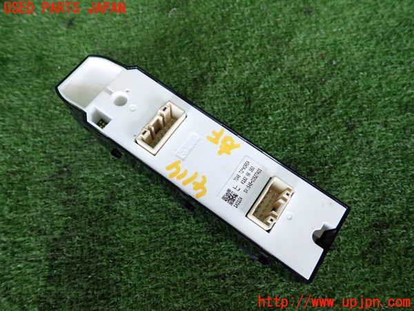 2UPJ-9241146240]CX-5(KF2P)右前パワーウィンドウスイッチ 中古_2