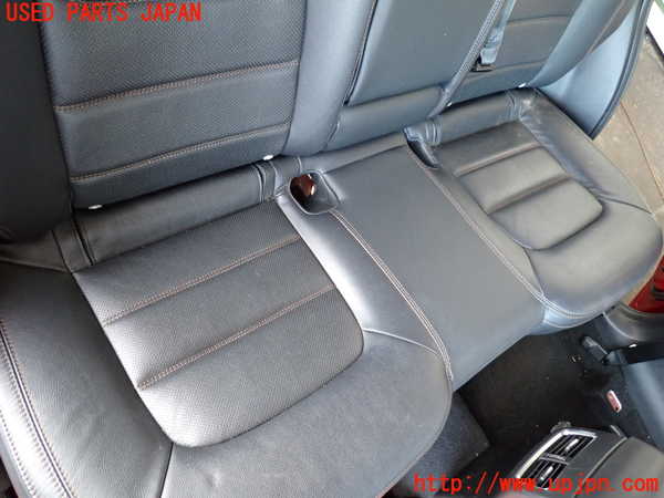 2UPJ-9241147385]CX-5(KF2P)リアシート 中古_2