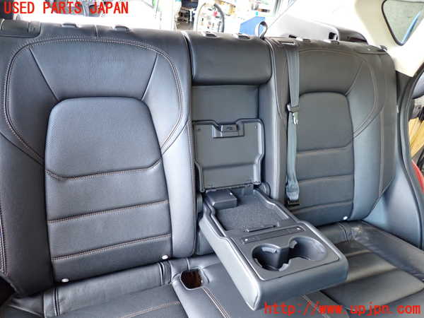 2UPJ-9241147385]CX-5(KF2P)リアシート 中古_3