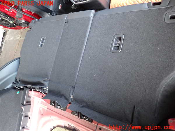 2UPJ-9241147385]CX-5(KF2P)リアシート 中古_4