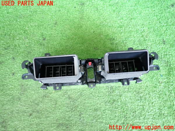 2UPJ-9241147528]CX-5(KF2P)エアコン吹き出し口3(真中) 中古_3