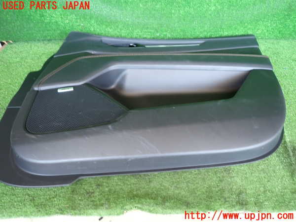 2UPJ-9241141234]CX-5(KF2P)右前ドア内張り 中古_5