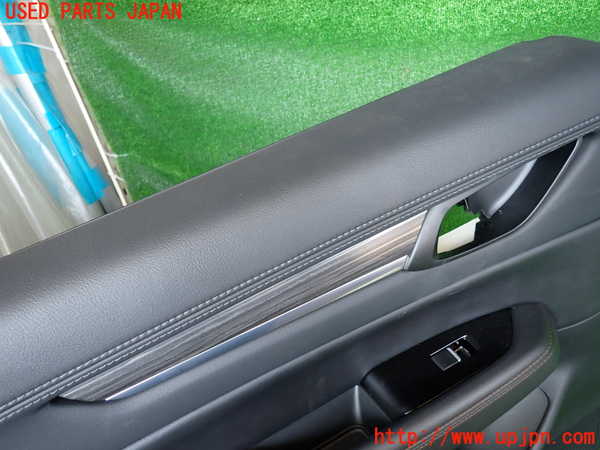 2UPJ-9241141324]CX-5(KF2P)左後ドア内張り 中古_3