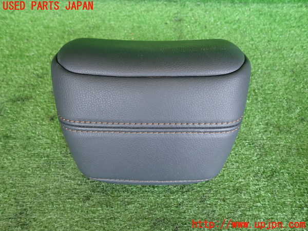 2UPJ-9241147180]CX-5(KF2P)左2列目ヘッドレスト 中古_2