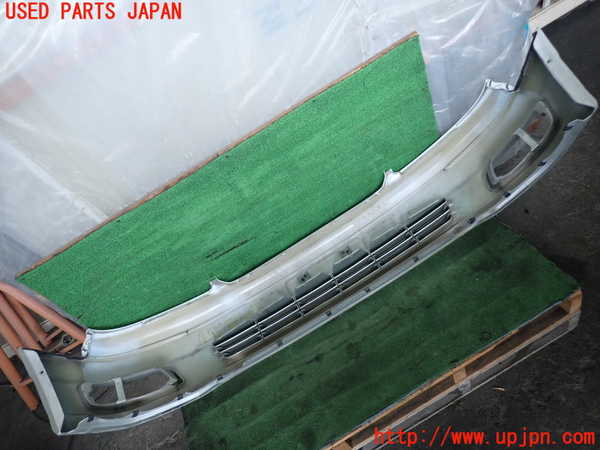2UPJ-9241151010]セルシオ(UCF21)フロントバンパー 中古_5