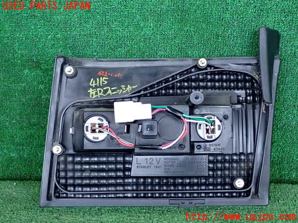 2UPJ-9241151552]セルシオ(UCF21)左リアフィニッシャー 中古_2
