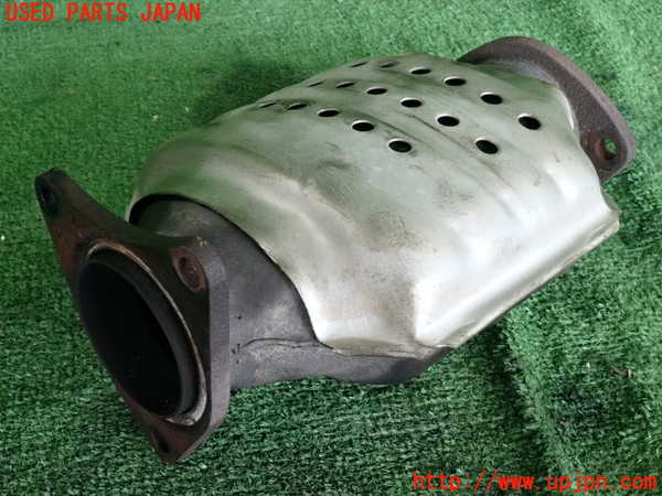2UPJ-9241152661]セルシオ(UCF21)触媒1 中古 (右側)_2