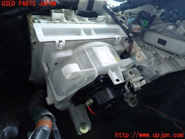 2UPJ-9241156095]セルシオ(UCF21)ブロアファン(ブロアーファン) 中古_2