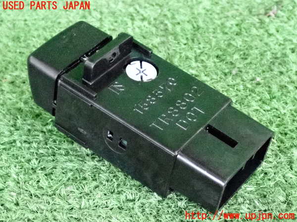 2UPJ-9241156290]セルシオ(UCF21)ハザードスイッチ 中古_2