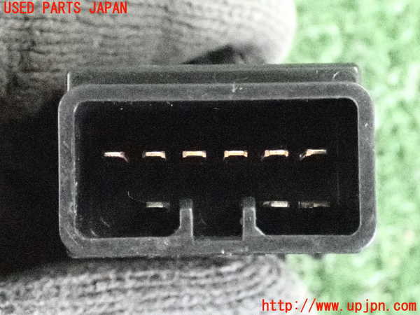 2UPJ-9241156290]セルシオ(UCF21)ハザードスイッチ 中古_4