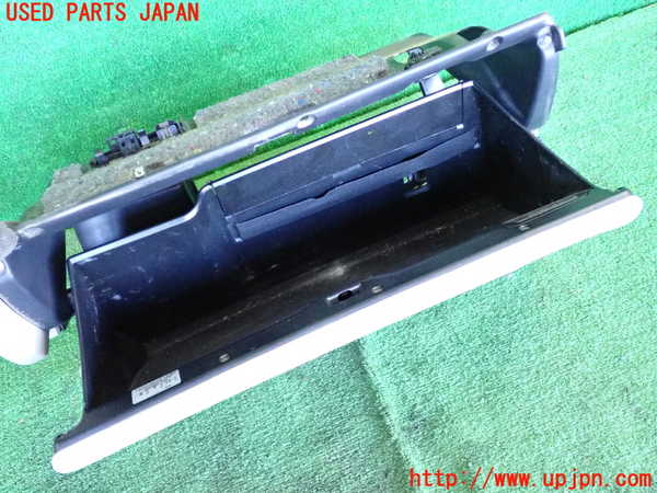 2UPJ-9241157517]セルシオ(UCF21)グローブボックス2 中古 (下側)_2