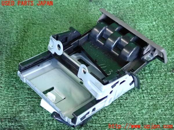 2UPJ-9241157830]セルシオ(UCF21)コインケース 中古_3