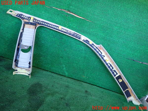 2UPJ-9241157655]セルシオ(UCF21)右フロントピラートリム 中古_2